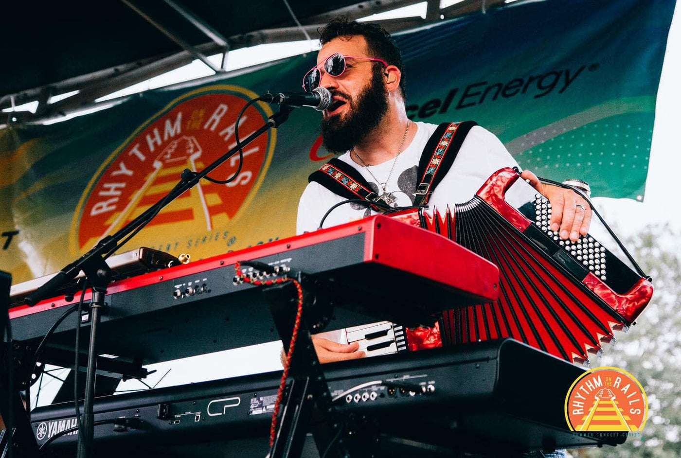 Adam Daniel – Pig Hog Cables