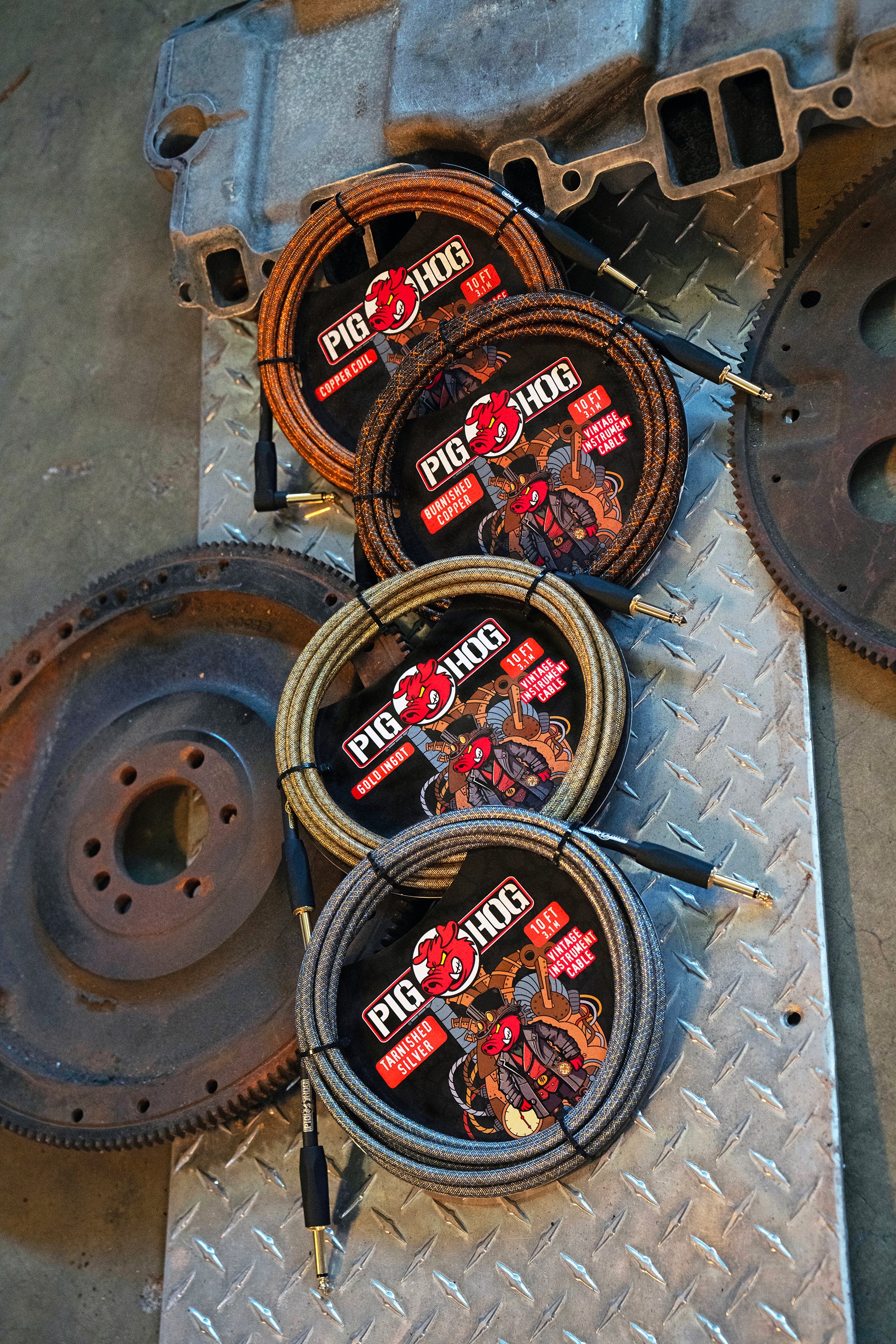 Pig Hog "Copper Coil" Instrument Cable, 10ft Right Angle