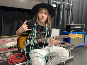 Taj Farrant Pig Hog Cables