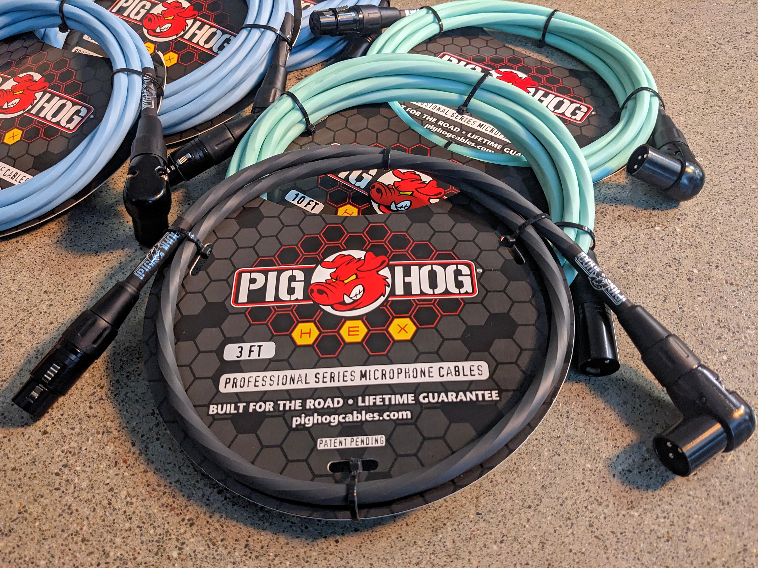 Pig Hog Hex Series Right Angle Mic Cable