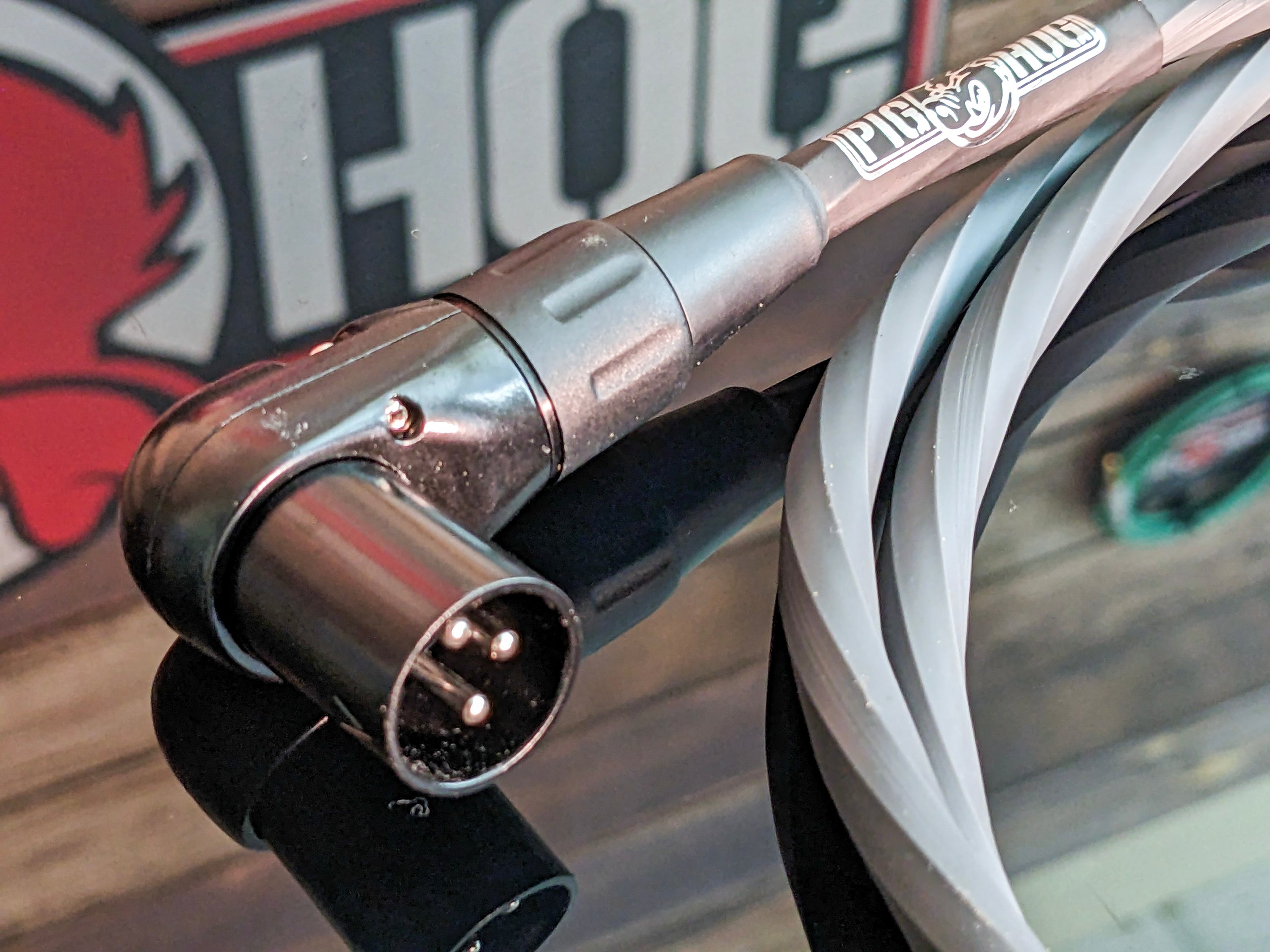 Pig Hog Hex Series Right Angle Mic Cable - Grey