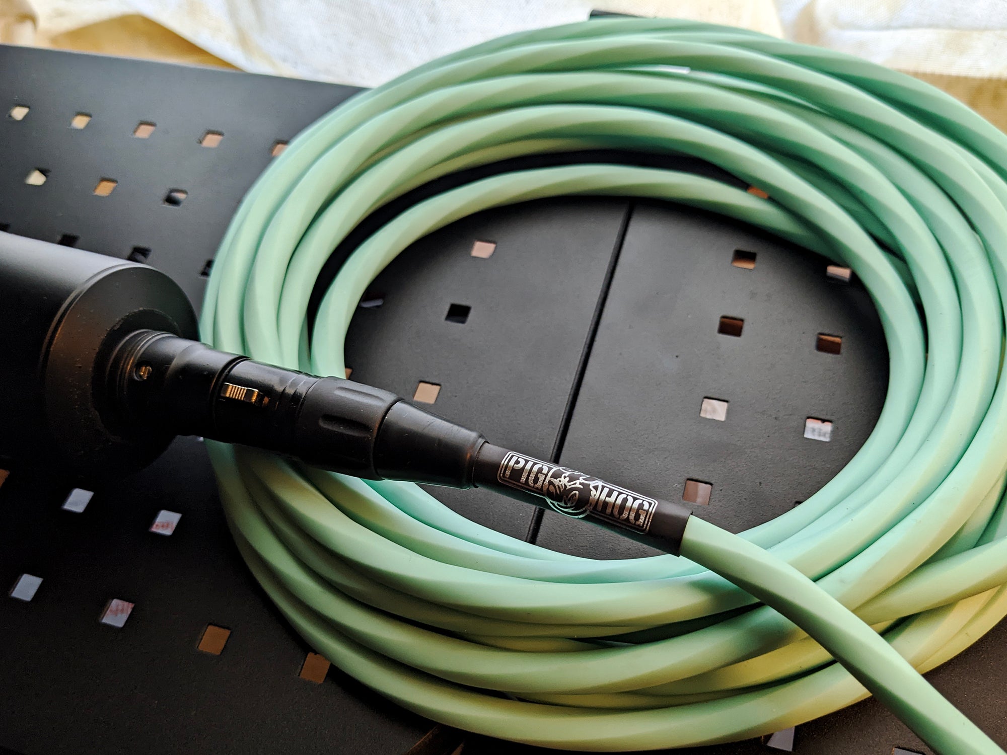 Pig Hog Hex Series Mic Cables - Seafoam Green